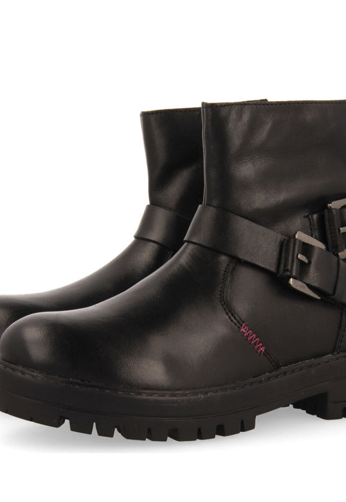 Kemnay children's black leather biker boots with buckles