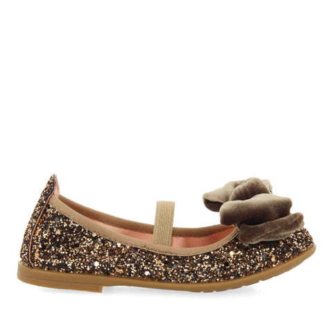 KOGE GIRLS' GLITTERY COPPER BALLET FLATS WITH A VELVET BOW