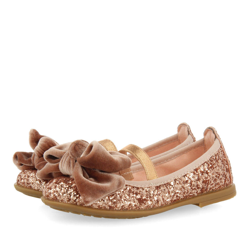 Koge girls' glittery pink ballet flats with a velvet bow