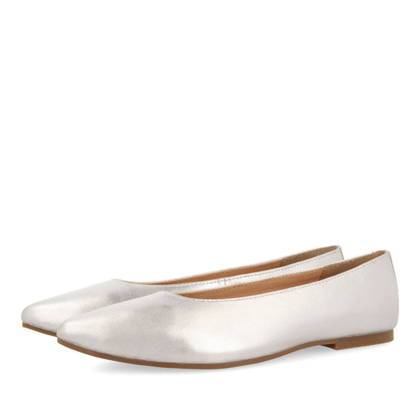 Trebesing women's silver leather ballet flats with pointed trebesing