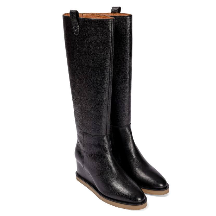 Bota negra de piel con cuña para mujer freuchie