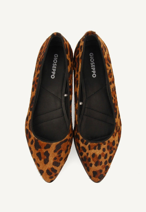 Bailarinas de piel con print de leopardo y suela gruesa tipo track para mujer ruka 