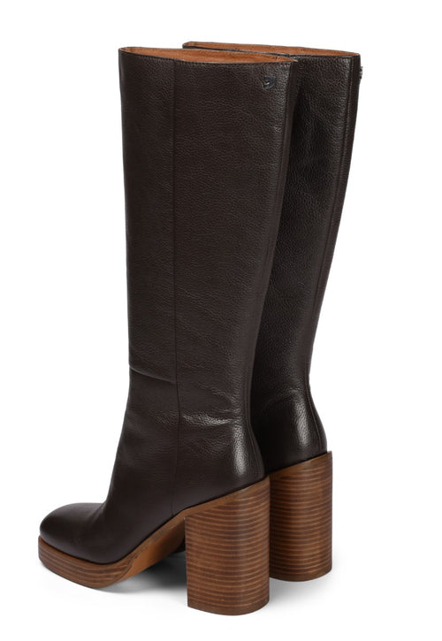 Bota de piel en color moka con plataforma y tacón ancho para mujer unstad