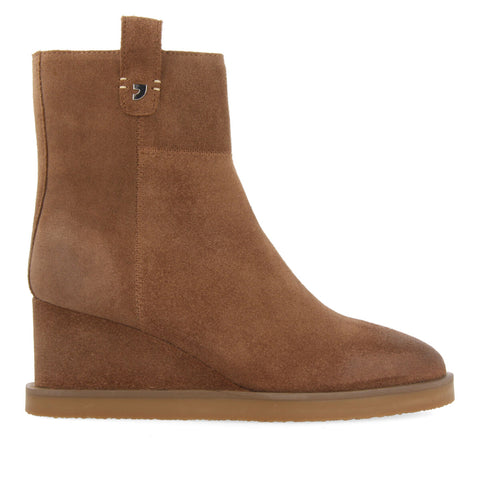 DOLAND WOMEN'S TAUPE SPLIT-SUEDE ANKLE BOOTS WITH WEDGES