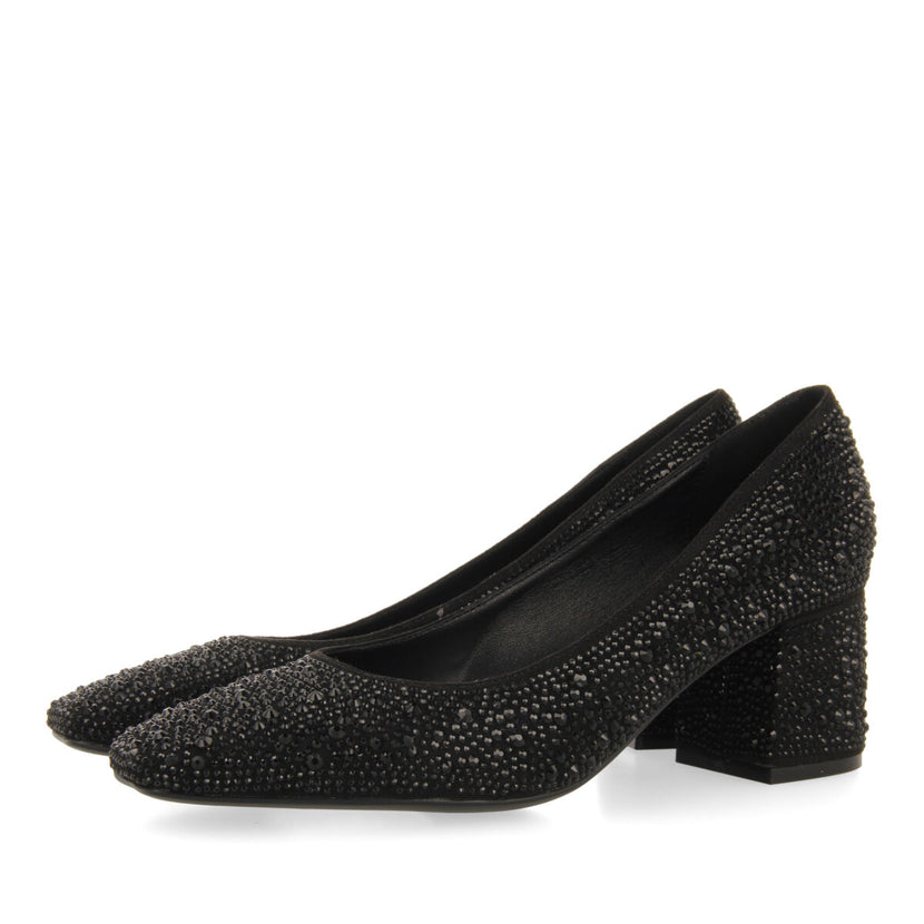 Darnick women's black court shoes with crystals
