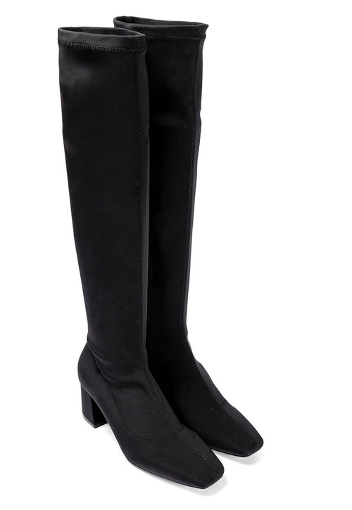 Bota alta elástica negra con tacón medio y punta semi cuadrada para mujer kiberg