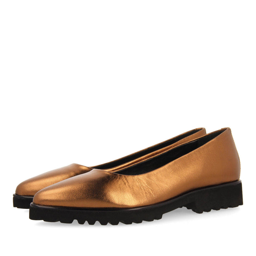 Skrova women's bronze leather ballet flats with track soles