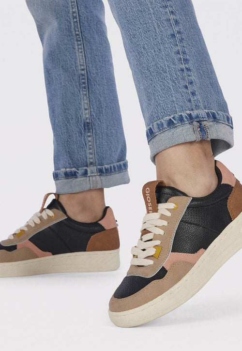 Sneakers negras estilo retro con tonos pastel para mujer beresford 