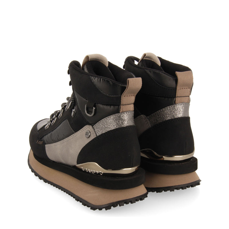 Sneakers negras tipo botín montañero con detalles para mujer ferney