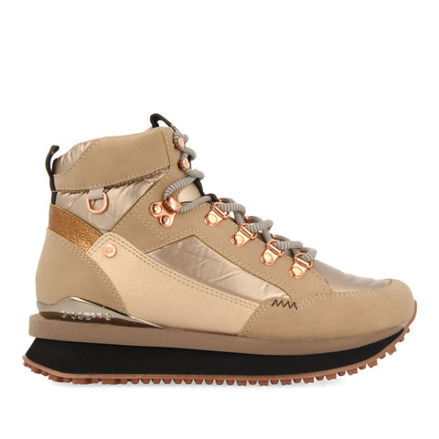 SNEAKERS DORADAS TIPO BOTÍN MONTAÑERO CON DETALLES PARA MUJER FERNEY