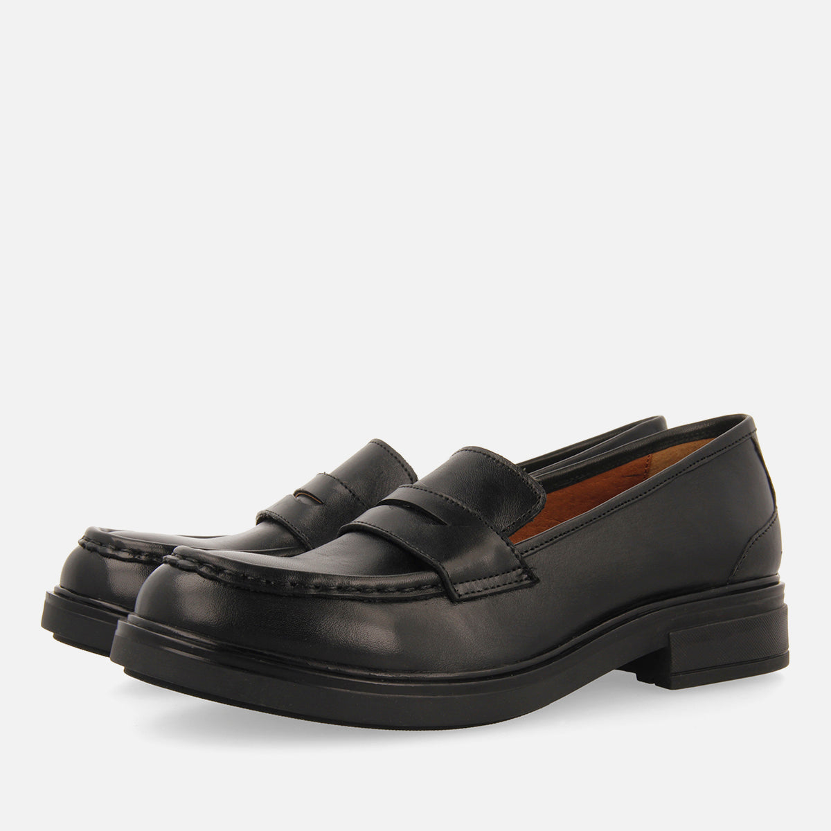 Mocasines color negro de piel para mujer hallowell 