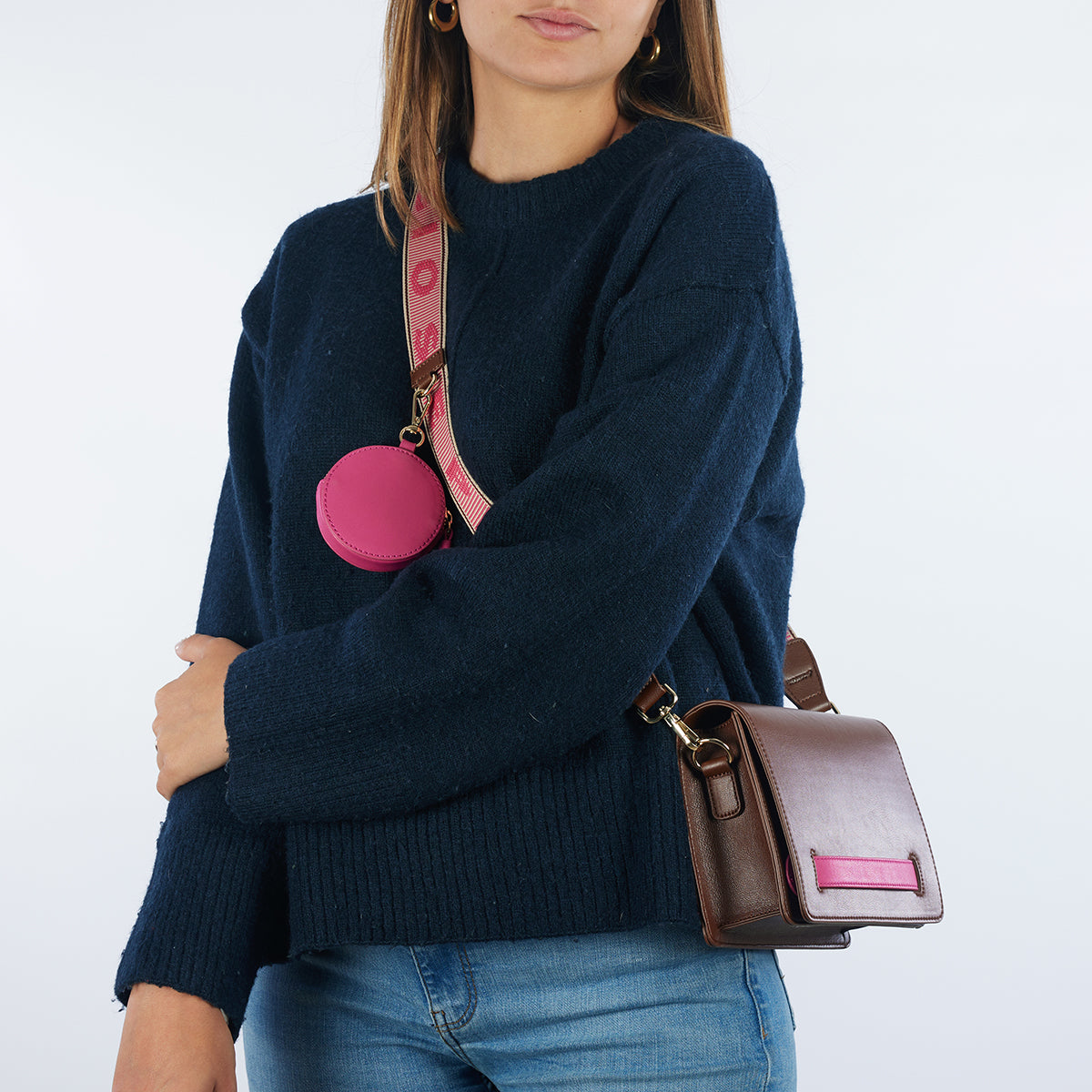 Jaren brown crossbody bag with pink details