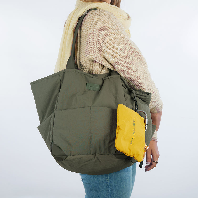 SAC SHOPPER MATELASSÉ COULEUR KAKI - ODDA 