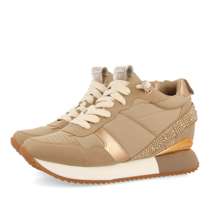 Sneakers beige monocolore con zeppa interna e dettagli di cristalli da donna allanton 