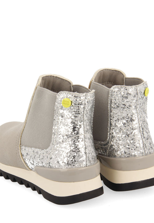 Luncarty children's chelsea boot-style sneakers with shiny silver detail