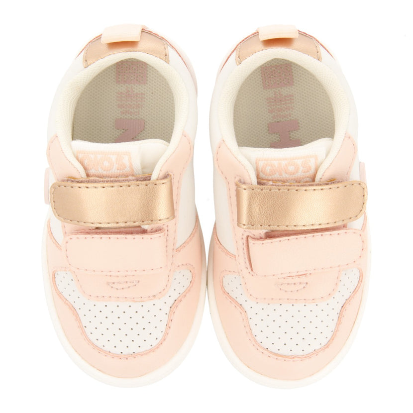 SNEAKERS ROSAS CON GLITTER Y DETALLES METALIZADOS PARA BEBÉ RIDDLE