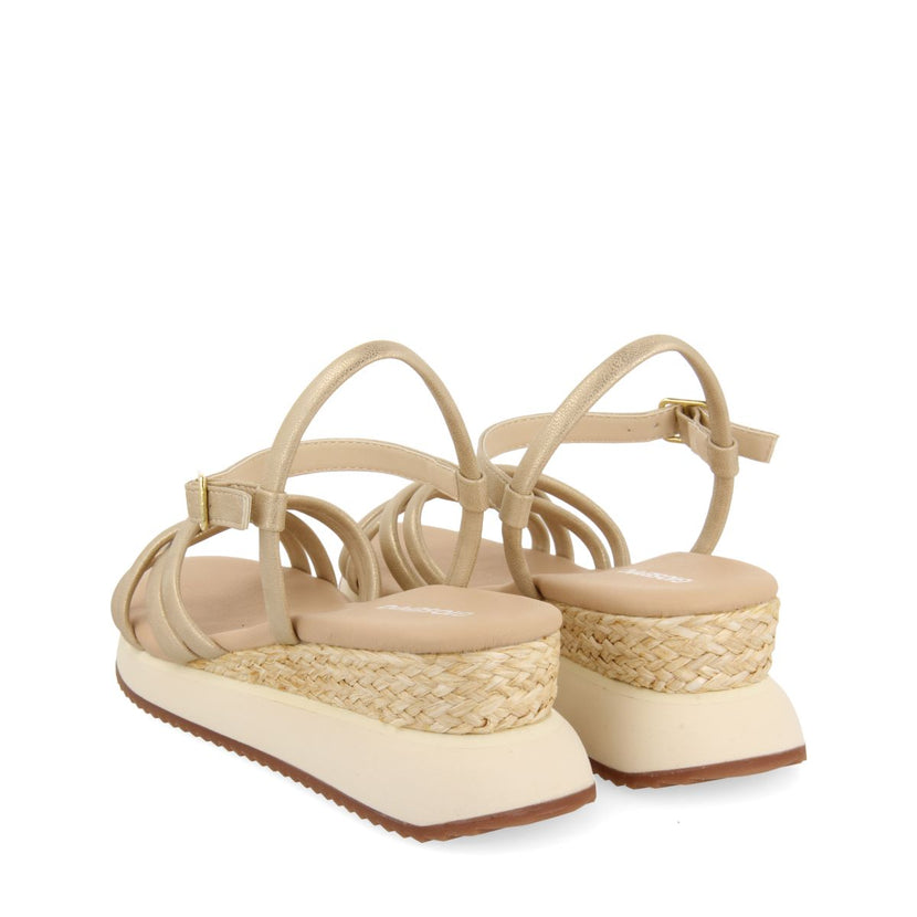 SANDALIAS DORADAS CON CUÑA Y TIRAS TUBULARES PARA MUJER PERMET
