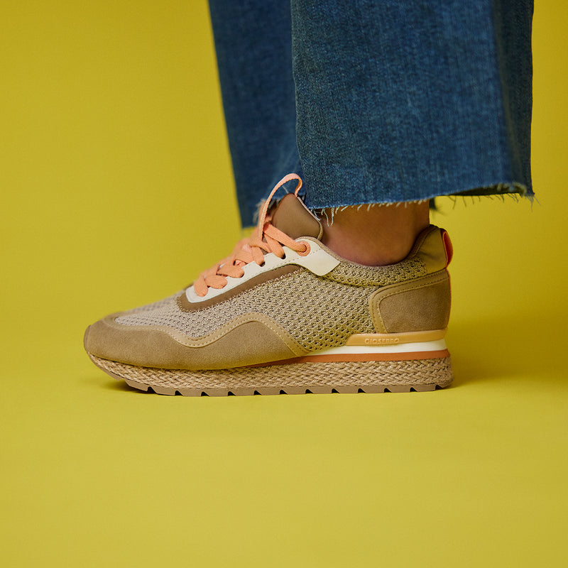 SNEAKERS BEIGE ESTILO MEDITERRÁNEO PARA MUJER RUKAJ