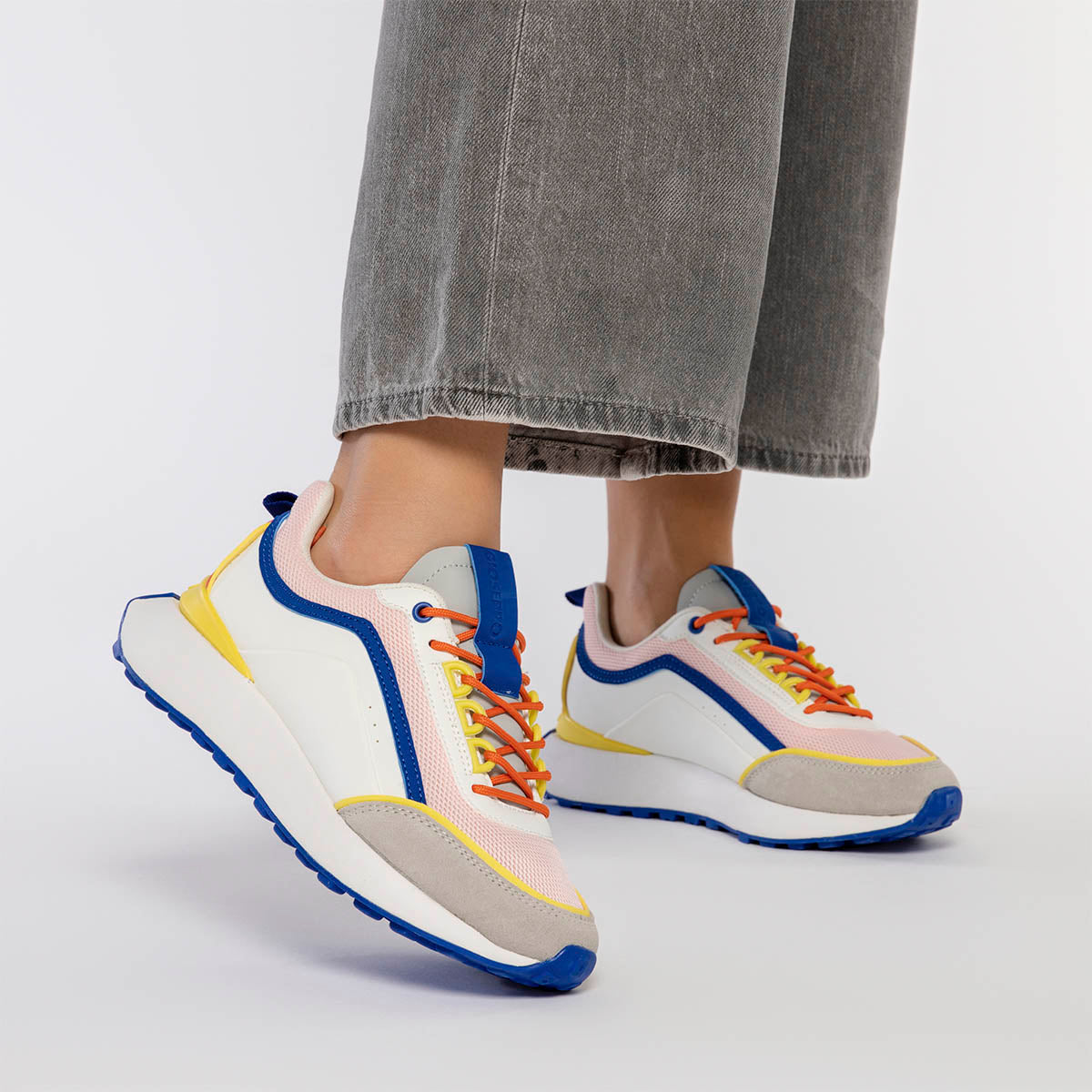 SCARPE DA GINNASTICA BIANCHE CON DETTAGLI MULTICOLOR PER DONNA BALLAGAT