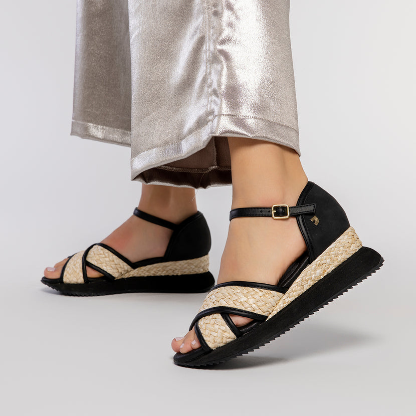 SANDALIAS DEPORTIVAS NEGRAS CON CUÑA PARA MUJER RINSEY