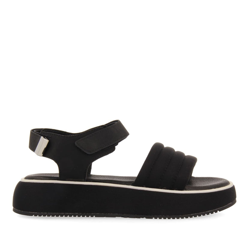 SANDALIAS DEPORTIVAS COLOR NEGRO CON PLATAFORMA PARA MUJER CHEVAL