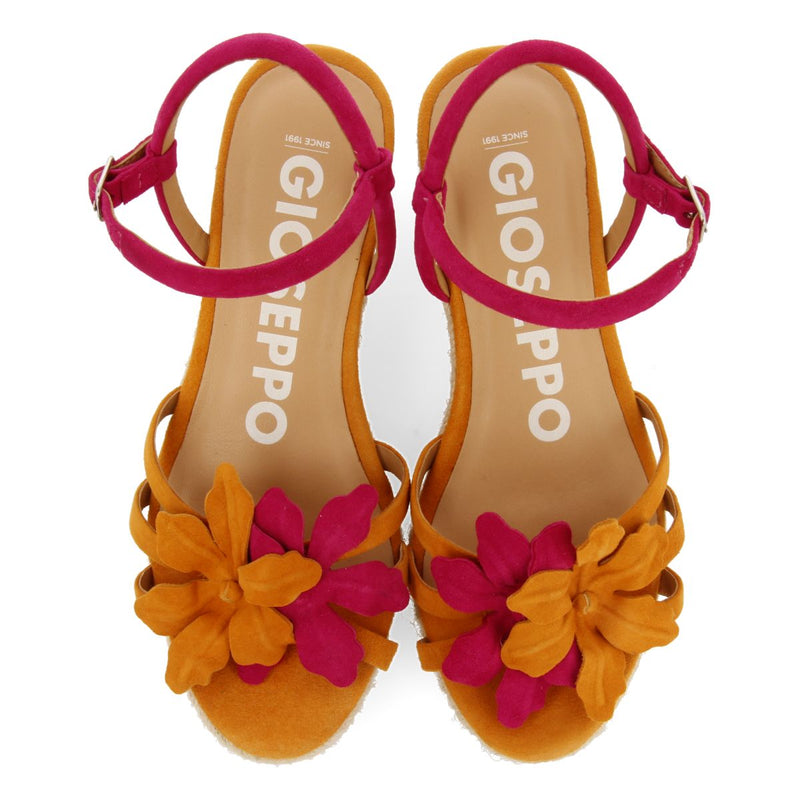 SANDALES EN CUIR DE COULEUR FUCHSIA ET ORANGE AVEC ORNEMENT DE FLEUR ET TALON COMPENSÉ EN JUTE POUR FEMME SAMSULA