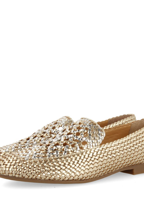 MOCASINES DE PIEL TRENZADA COLOR PLATINO CON DETALLE BICOLOR PARA MUJER RADDUSA