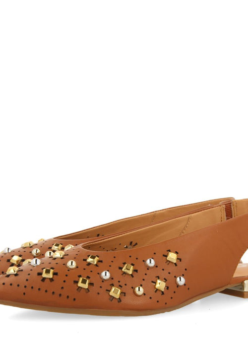 UNLINED LEATHER BALLERINAS IN LEATHER COLOR WITH STUD DETAIL FOR WOMEN DAKOVO