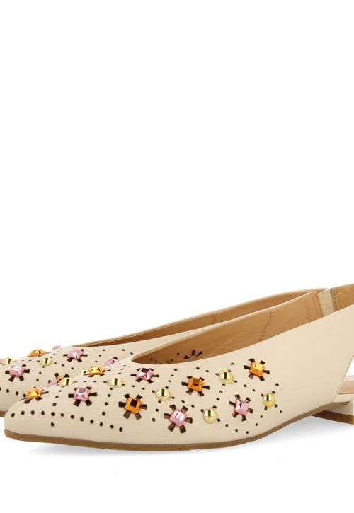 UNLINED OFF-WHITE LEATHER BALLERINA FLATS WITH STUD DETAIL FOR WOMEN DAKOVO