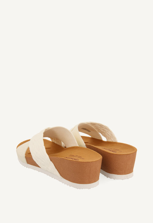SANDALIAS CON CUÑA TIPO BIO Y TIRAS BLANCAS PARA MUJER GOULDS