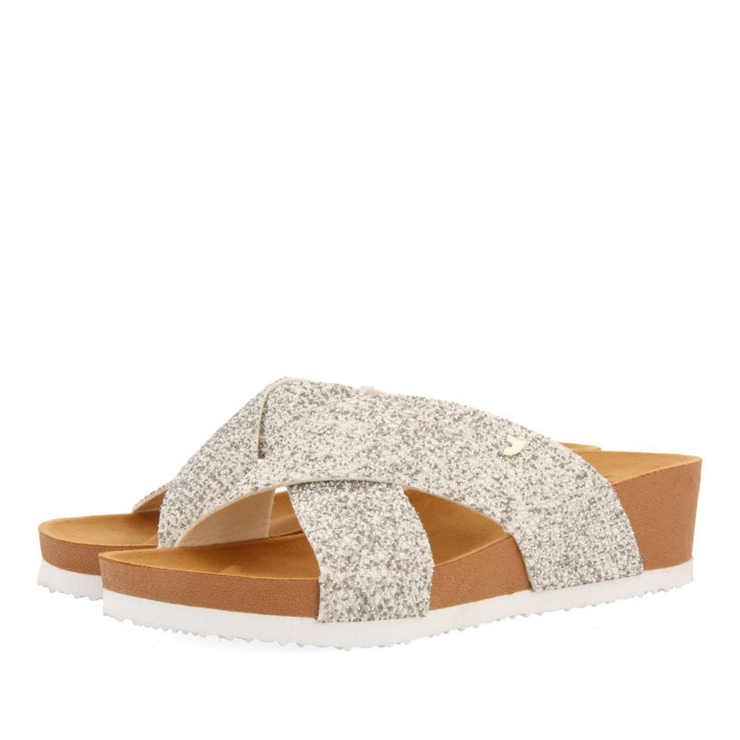 WOMEN'S GEARHART SANDALS WITH METALLIC STRAPS AND WEDGE