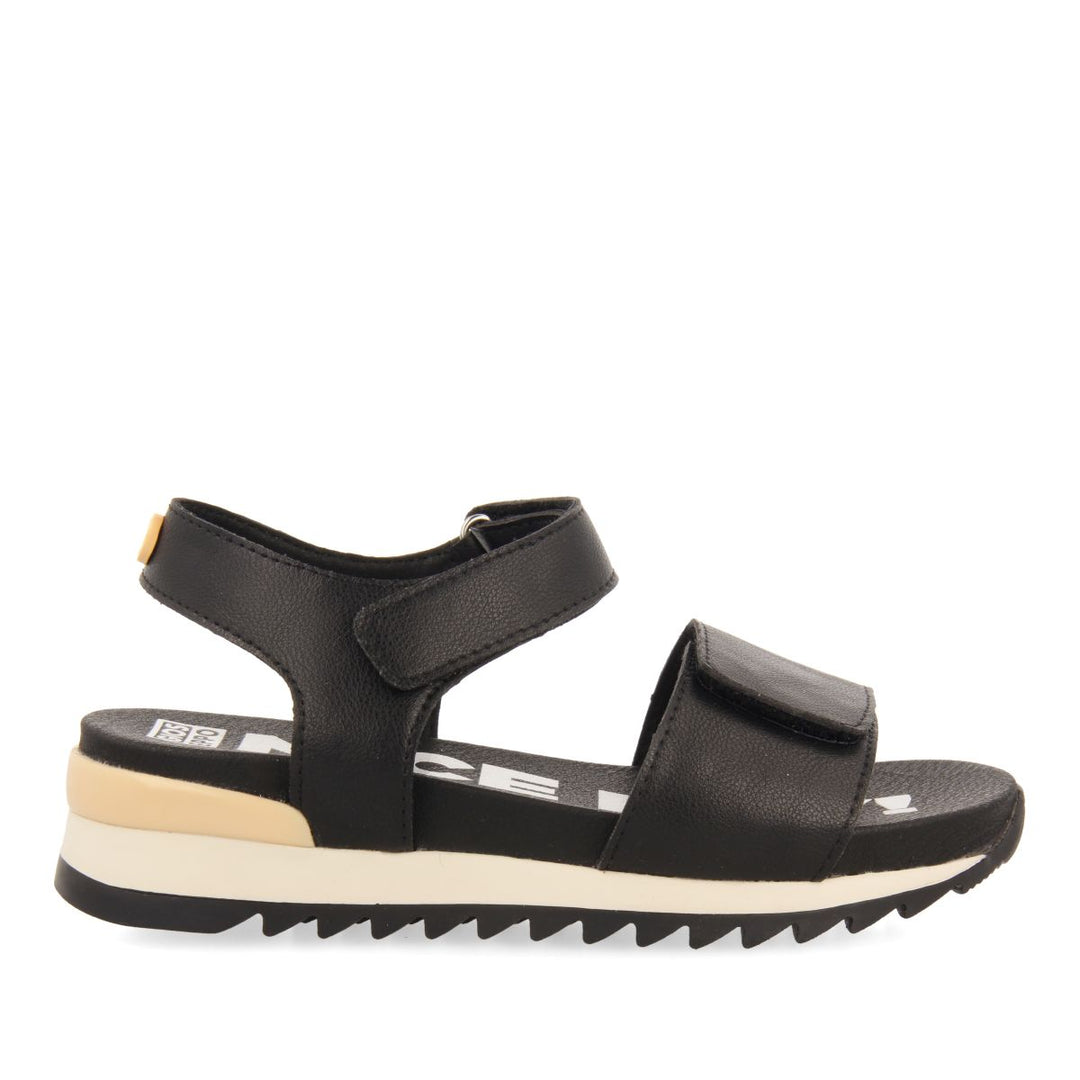 BLACK SPORTS SANDALS WITH YELLOW DETAIL FOR GIRL AND BOY LOOE