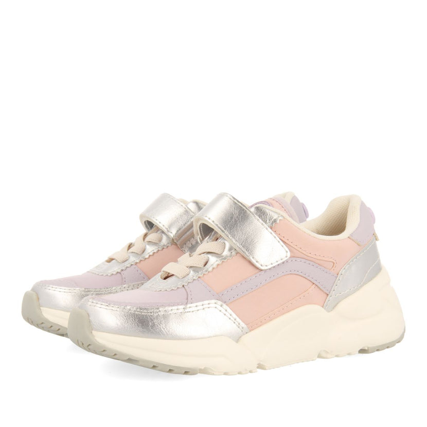 SNEAKERS LILAS CON DETALLES EN ROSA Y ACENTOS METALIZADOS PARA NIÑA Y NIÑO NASICE