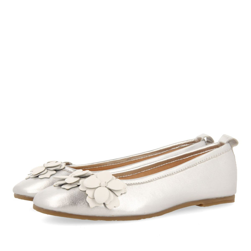 SILVER BALLET FLATS WITH FLORAL DECORATION FOR GIRL AND BOY PHARR
