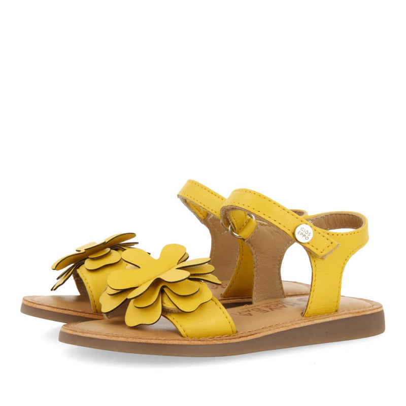 YELLOW LEATHER SANDALS WITH FLOWER DECORATION FOR GIRL AND BOY TAKILMA