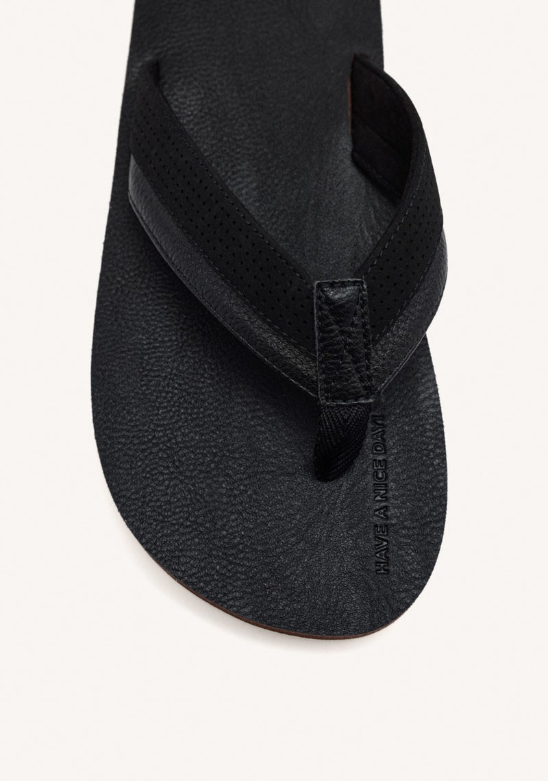CHANCLAS NEGRAS CON CORTE BICOLOR PARA HOMBRE BRENT