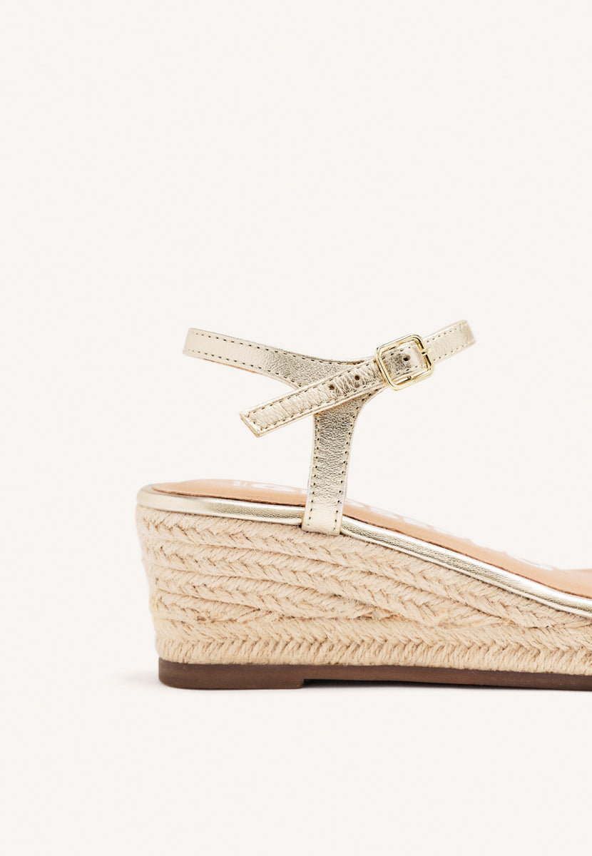 SANDALI IN PELLE COLORE PLATINO CON ZEPPA IN IUTA PER DONNA YALAHA 