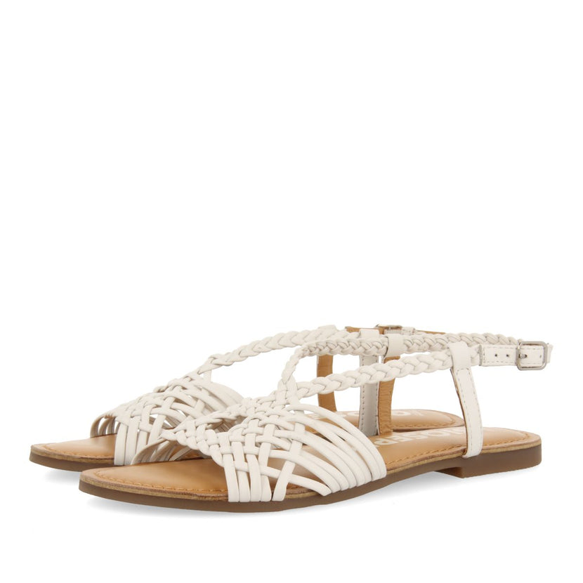 SANDALIAS BLANCAS DE PIEL CON TIRAS CRUZADAS PARA MUJER AIDONE
