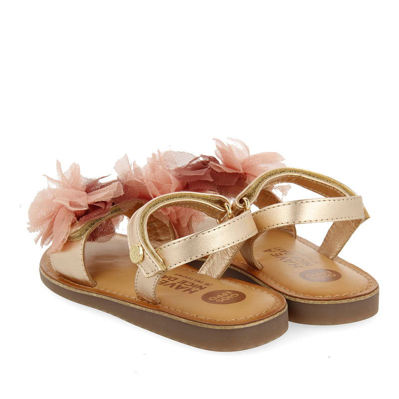 SANDALIAS COLOR ORO ROSA DE PIEL CON ADORNOS EN TUL MULTICOLOR PARA NIÑA Y NIÑO BICAJ