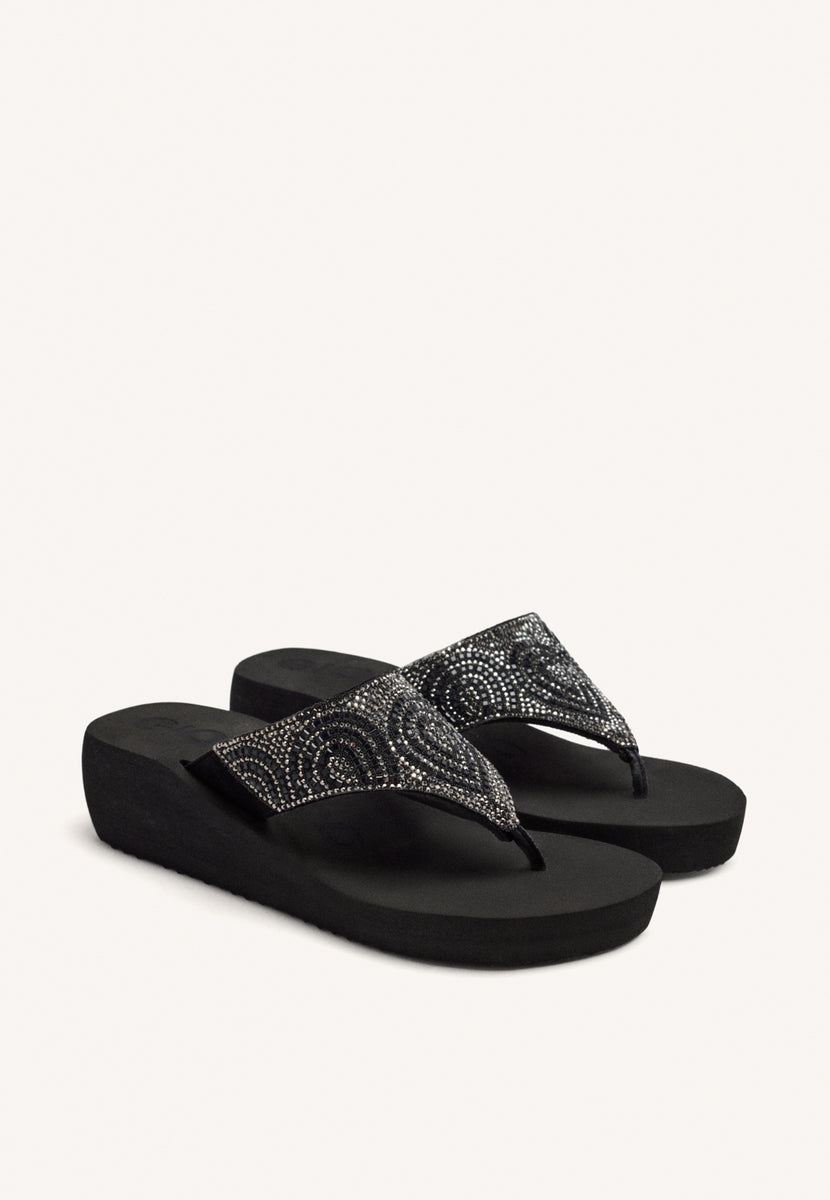 SANDALIAS NEGRAS CON PEDRERÍA PARA MUJER BUCCHERI