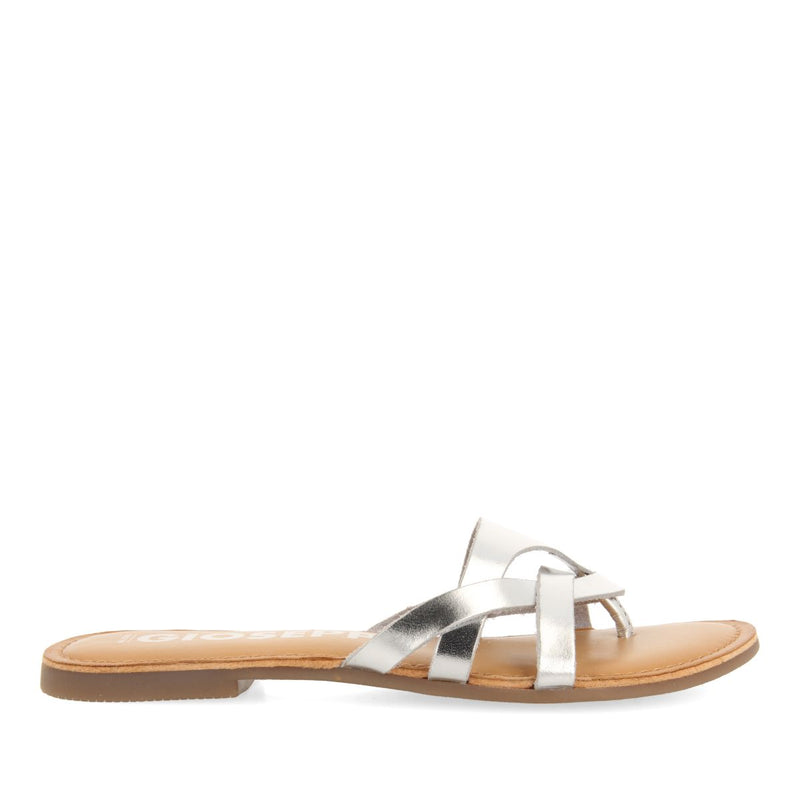 SANDALIAS COLOR PLATA DE PIEL CON TIRAS PARA MUJER CAYUSE
