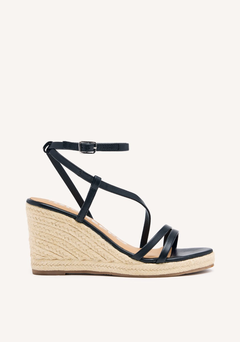 SANDALIAS NEGRAS DE PIEL CON TIRAS Y CUÑA ALTA DE YUTE PARA MUJER ORIKUM