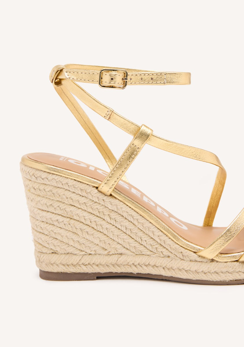 SANDALIAS DORADAS DE PIEL CON TIRAS Y CUÑA ALTA DE YUTE PARA MUJER ORIKUM