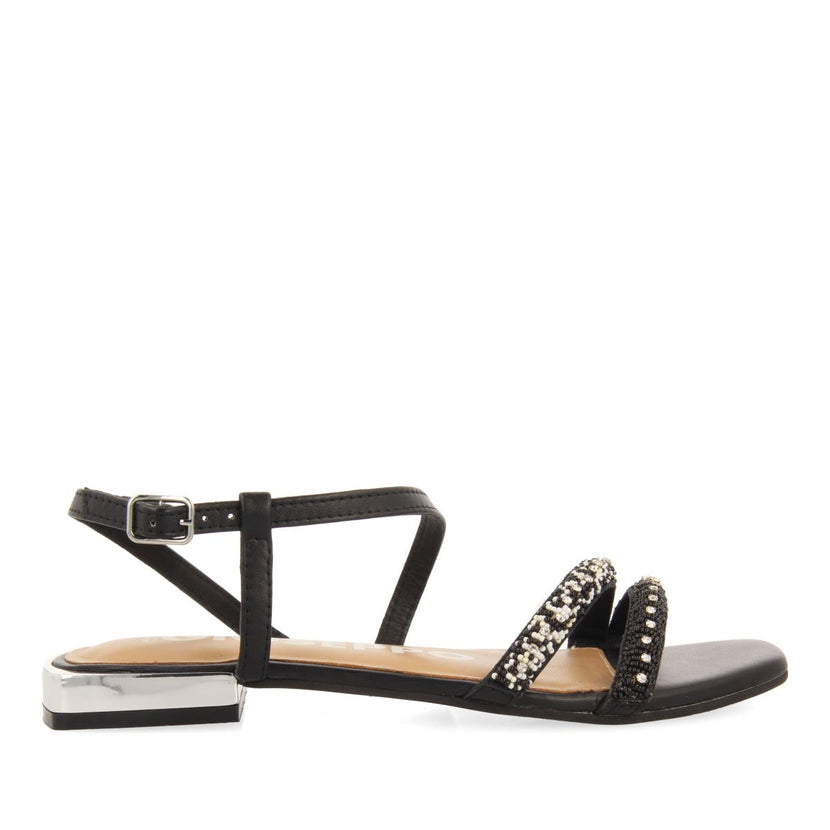 SANDALIAS NEGRAS DE PIEL CON PIEDRAS PARA MUJER LANDKEY