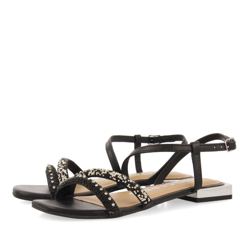 SANDALIAS NEGRAS DE PIEL CON PIEDRAS PARA MUJER LANDKEY