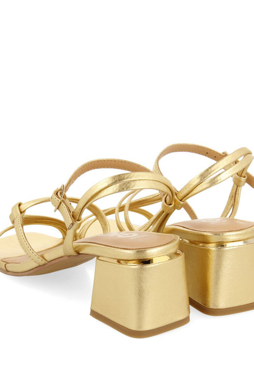 SANDALIAS DORADAS DE TACÓN CON TIRAS TRENZADAS PARA MUJER PUSTEC