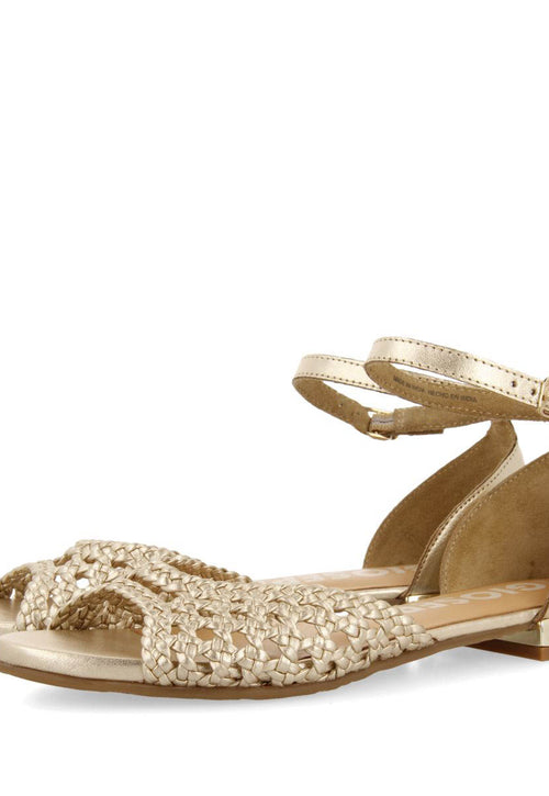 BAILARINAS COLOR PLATINO DE PUNTA ABIERTA DE PIEL CON TRENZADOS Y CIERRE CON PULSERA PARA MUJER MAUPIN