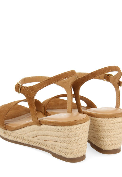 SANDALIAS DE PIEL COLOR CUERO CON CUÑA DE YUTE PARA MUJER XARRE