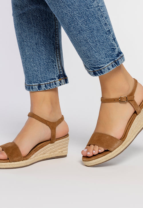 SANDALIAS DE PIEL COLOR CUERO CON CUÑA DE YUTE PARA MUJER XARRE