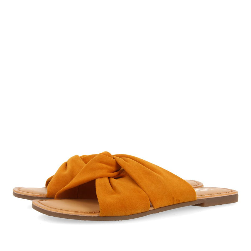 SANDALIAS ESTILO PALA NARANJAS DE PIEL PARA MUJER AGIRA